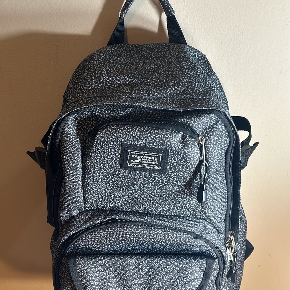 Eastsport Multi-Purpose Millennial Tech Backpack,… - image 4